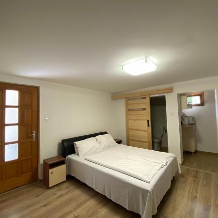 Amarin Apartments Hajdúszoboszló Buitenkant foto