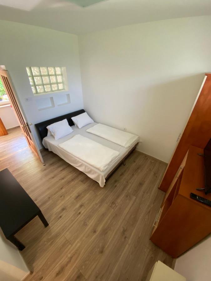 Amarin Apartments Hajdúszoboszló Buitenkant foto