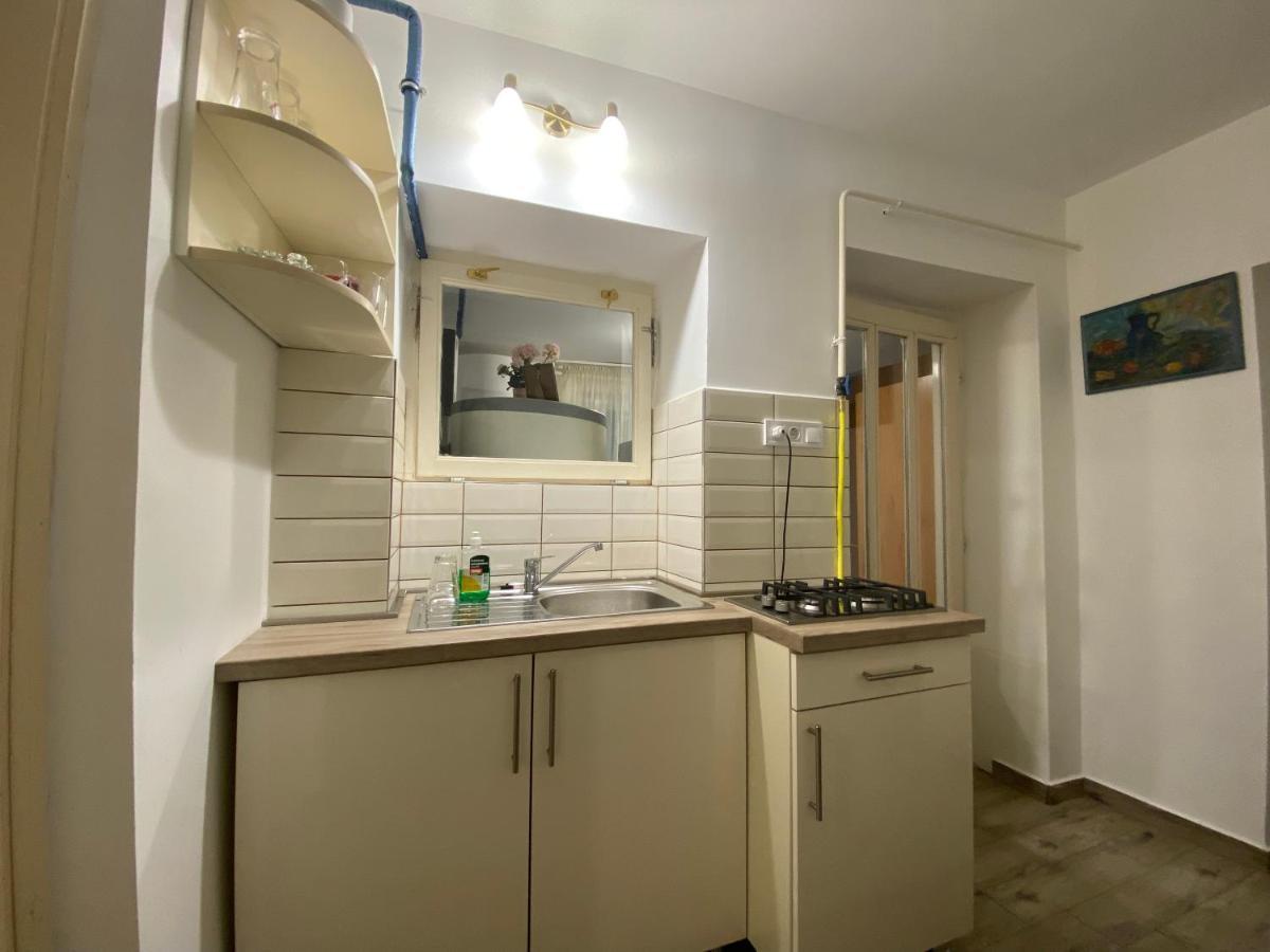 Amarin Apartments Hajdúszoboszló Buitenkant foto